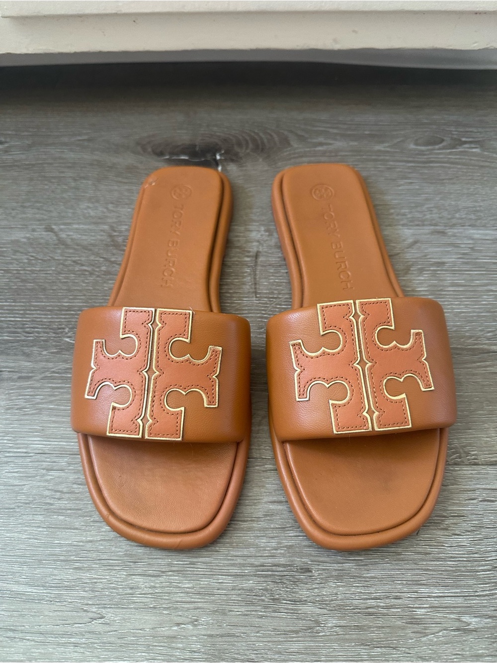 Tory Burch Tan Leather Logo Slide Sandals - Picture 2 of 9
